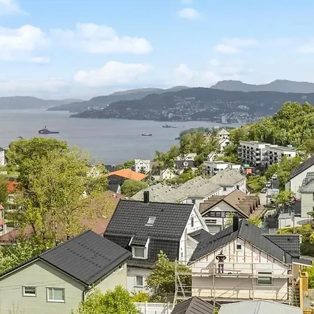 Downtown With A View アパート *